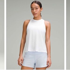 Lululemon Athletica Ultralight Hip-Length Tank Top in White, size 8